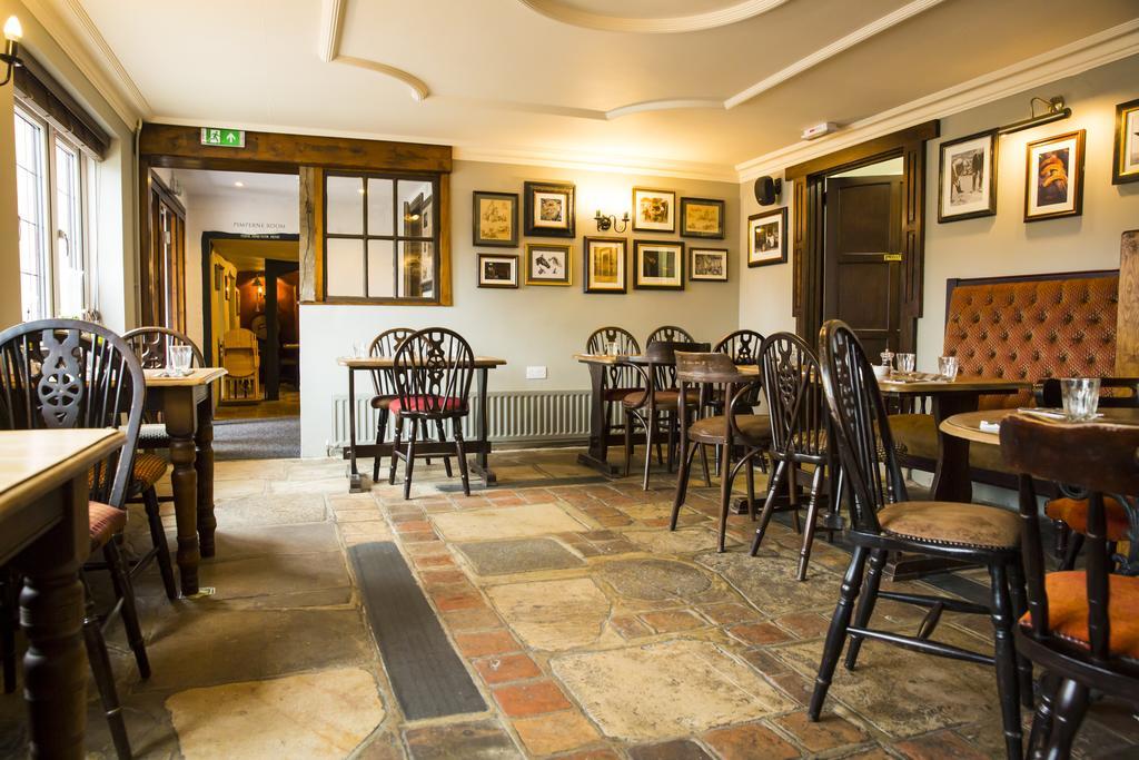 The Anvil Inn Blandford Forum Exterior photo