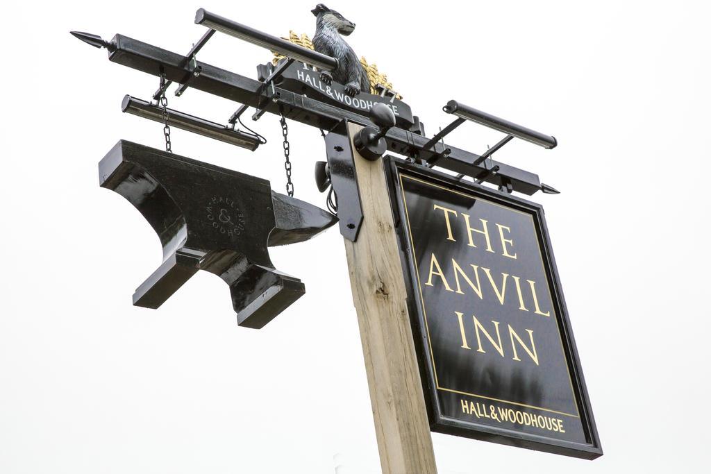 The Anvil Inn Blandford Forum Exterior photo