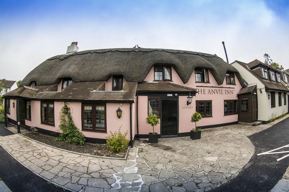 The Anvil Inn Blandford Forum Exterior photo